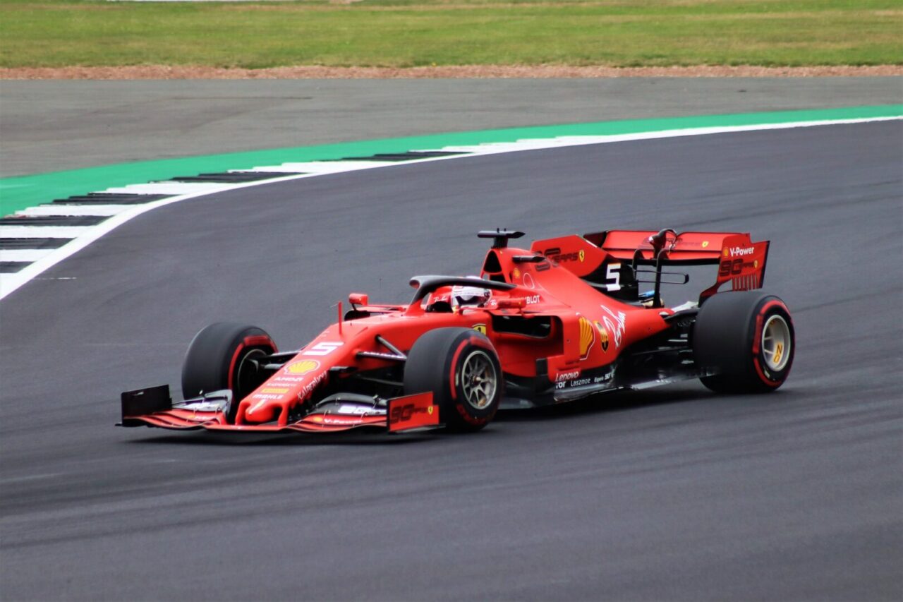 sebastian vettel 4341612 1920