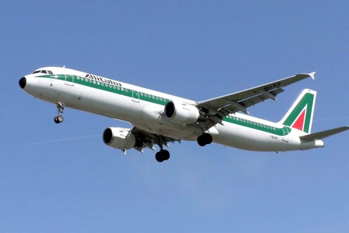 airplane 749538 1920