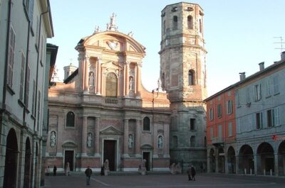 800px piazza san prospero reggio emilia