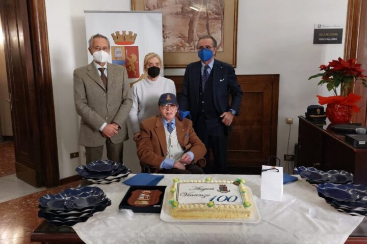 100anni2