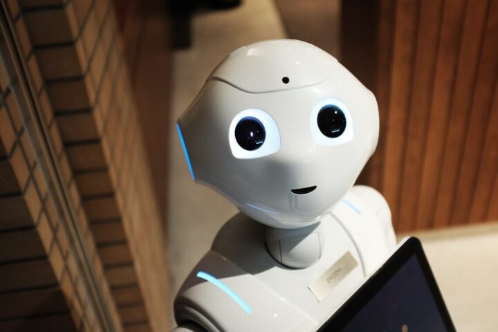 robot 2587571 1280 1140x815