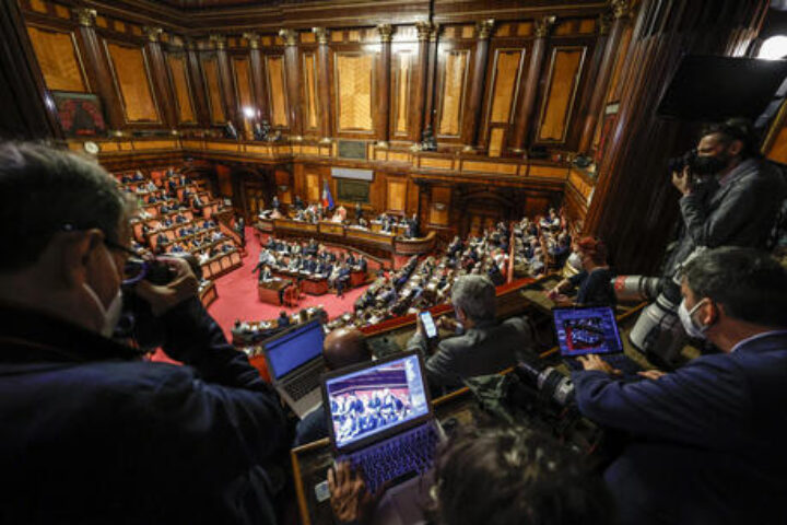 >>>/ lega e fi non votano la fiducia a draghi, verso le elezioni