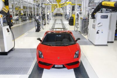 gallardo and assembly line e1659450886481