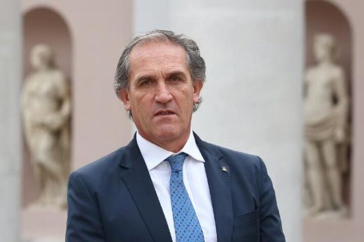 menia2022