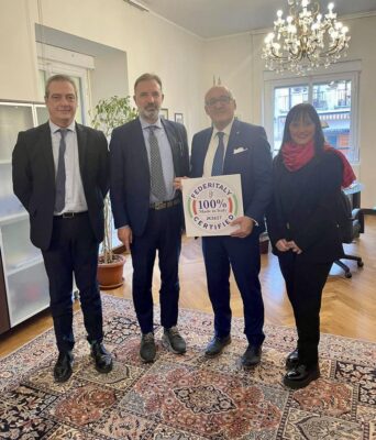 foto incontro con bitonci