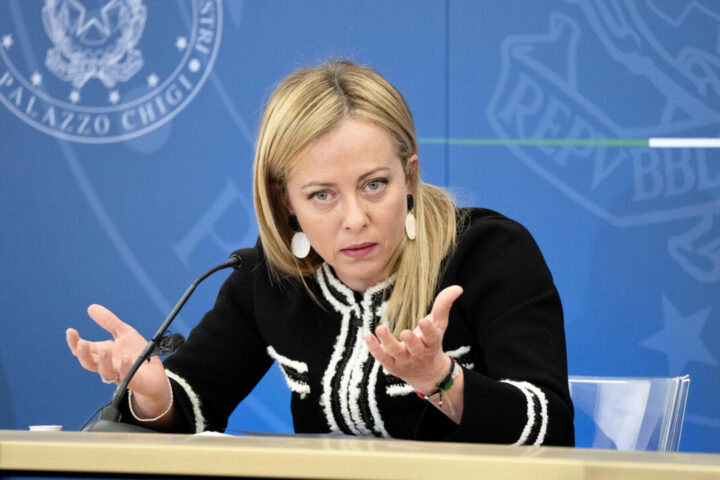 giorgia meloni reddito cittadinanza ansa