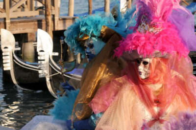 carnevale: venezia;gia' 30 mila arrivi per 'giovedi' grasso'