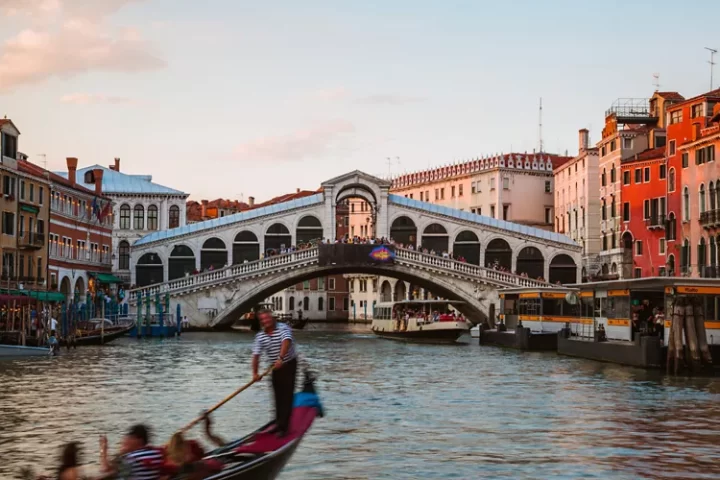 1600x1000 venezia la citta dell amore 1