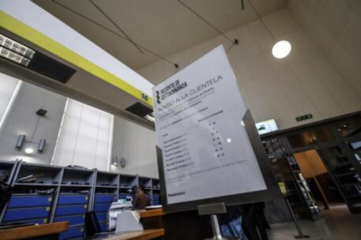 ++ emendamento costa reintroduce reati per reddito cittadinanza