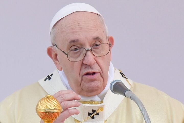 papa francesco caritas