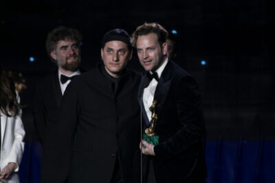 luca marinelli alessandro borghi miglior film le otto montagne credits luca dammicco courtesy of accademia del cinema italiano premi david di donatello 1536x1024