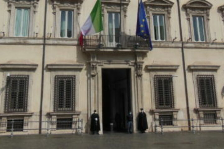 palazzo chigi dscn8660 scaled e1616496791788 615x223