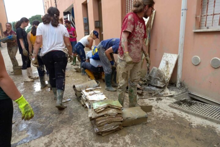 alluvione emilia romagna castel bolognese bologna 6