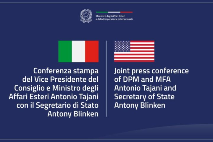 conferenza stampa tajani