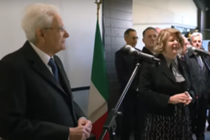 il presidente della repubblica sergio mattarella incontra a santiago del cile la comunita italiana immagine1