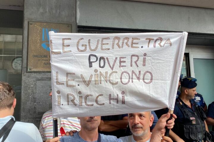 protesta reddito cittadinanza napoli