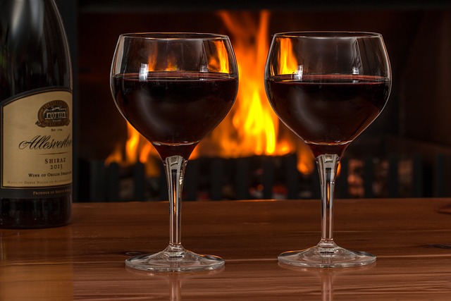 red wine 2443699 640