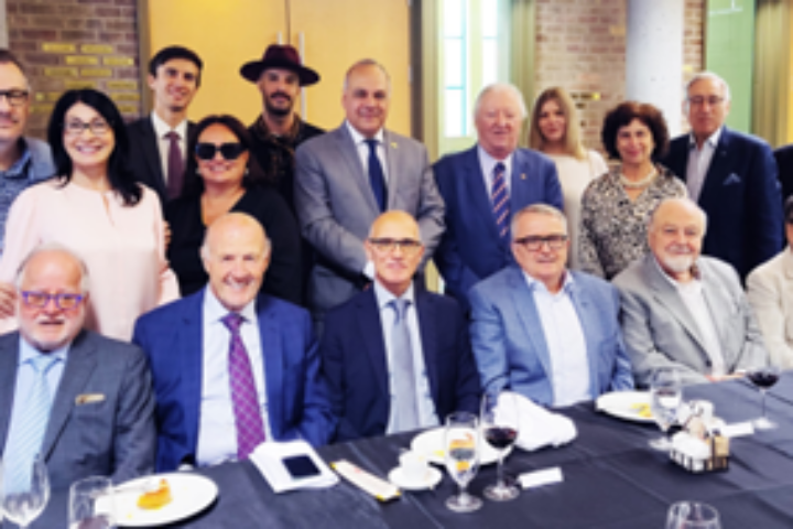 montreal il console generale pavone incontra il presidente di casa ditalia gino berretta immagine5