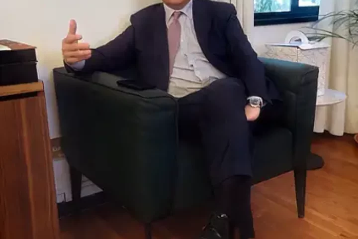 modianovert