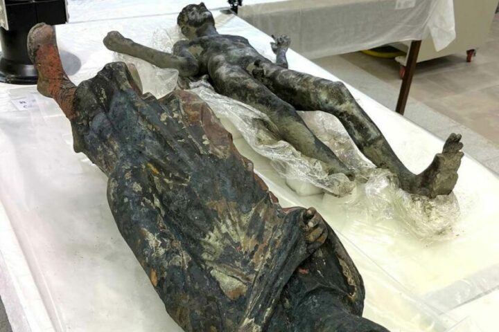 bronzi san casciano 6 826x1024
