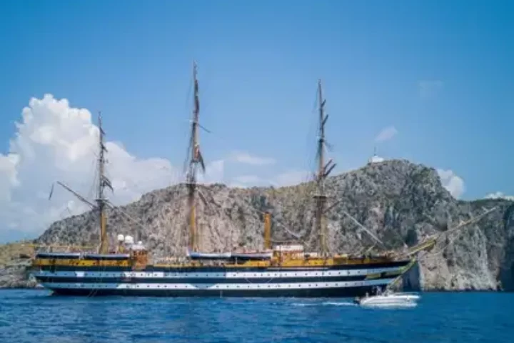navevespuccivert