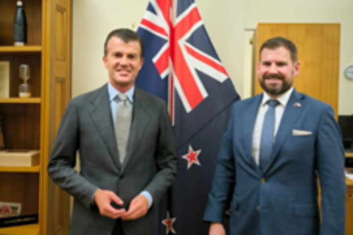 x missione in nuova zelanda del sottosegretario agli esteri silli immagine20 227x223