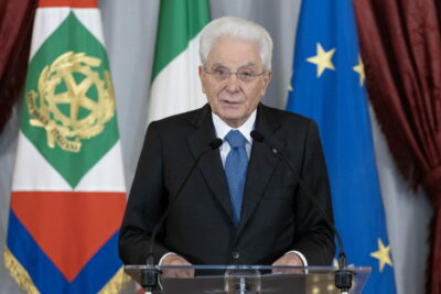 il presidente mattarella alla cerimonia di consegna del "ventaglio"