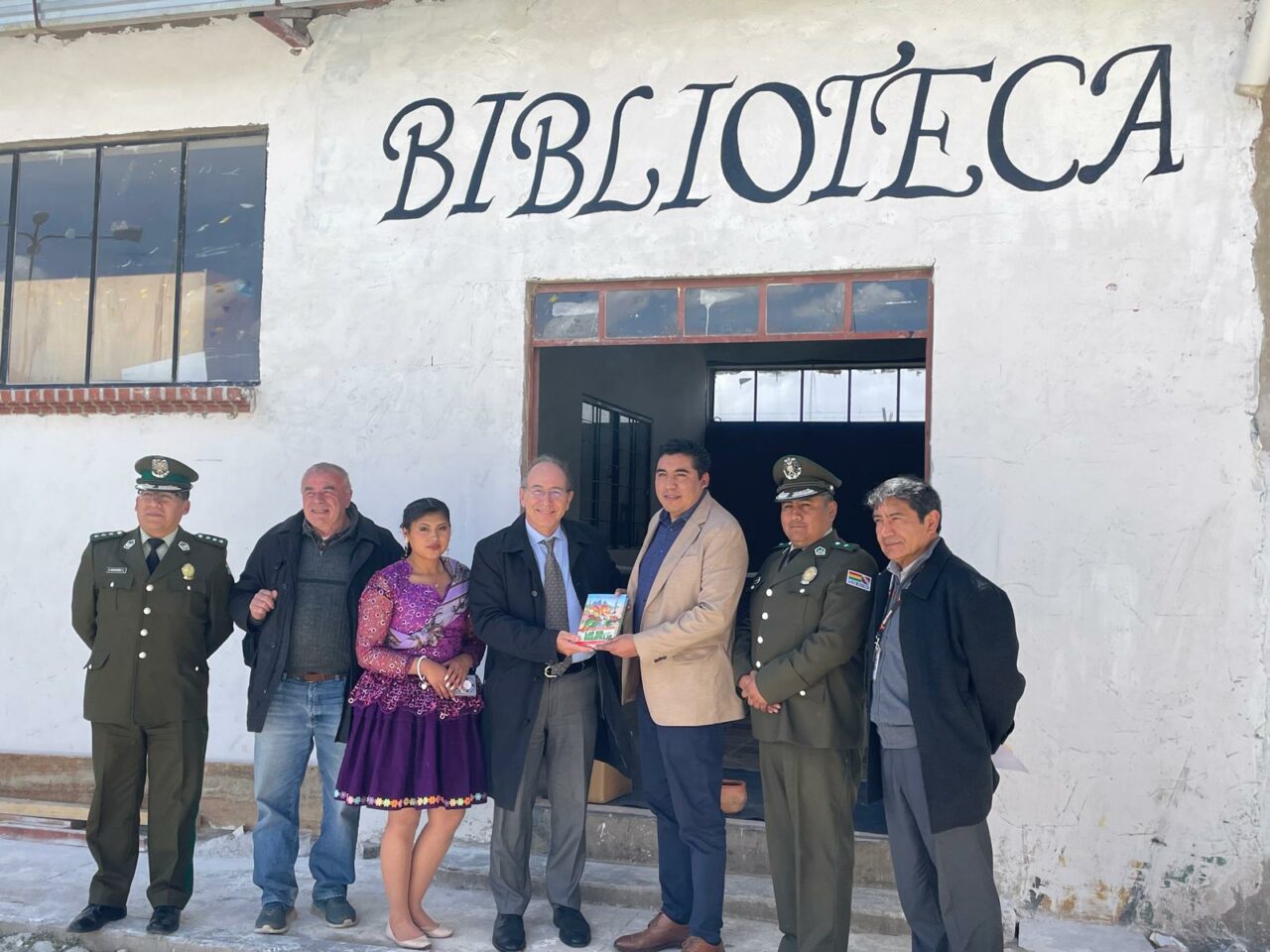 la paz lambasciatore messineo in visita al centro di reinserimento sociale qalauma
