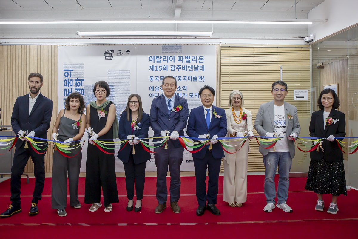 seoul litalia in mostra alla gwangju biennale @ parker mccomb