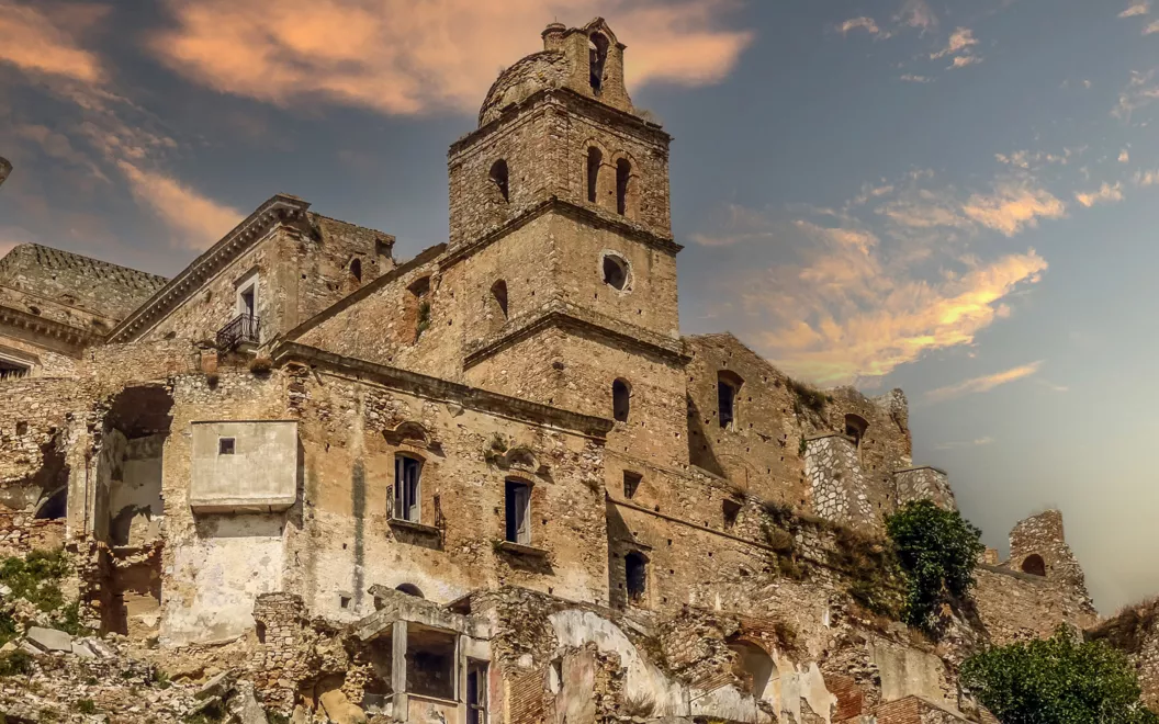 1600x1000 borghi fantasma halloween hero