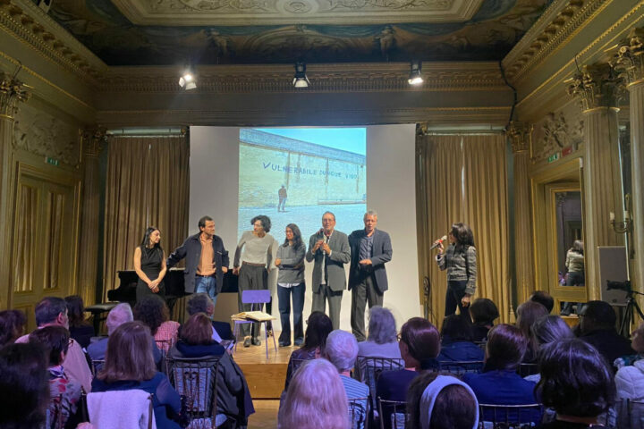 a parigi iosonovulnerabile movimentovulnerarteaps