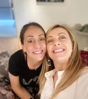 arianna e giorgia meloni jpg