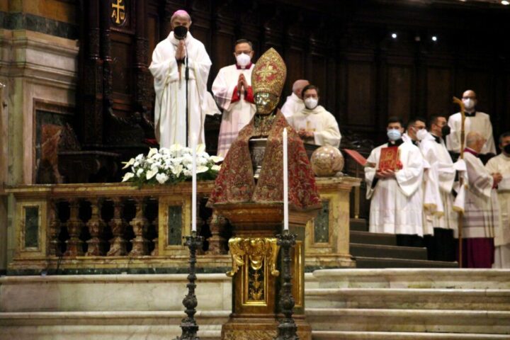 celebrazione messa san gennaro in duomo