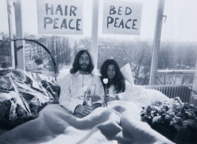 lennon ono bed in 1024x751