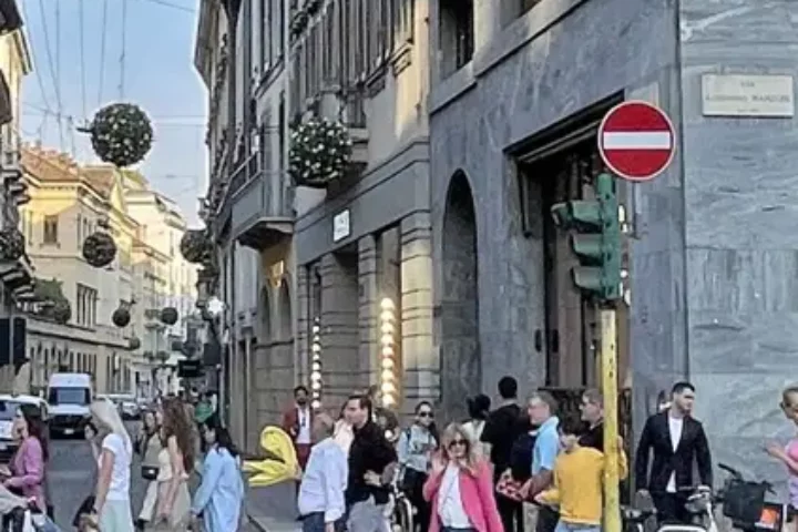 milanocentropuntovert