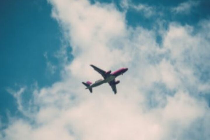 8aereo
