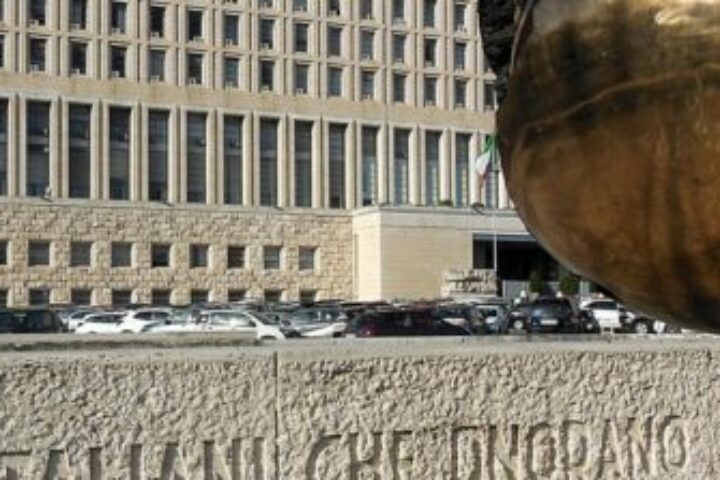 farnesina3 615x223
