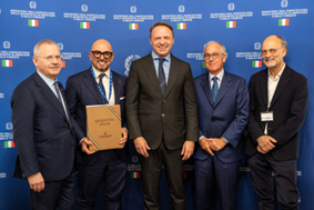 il ministro lollobrigida a confronto con fipe sostegno alla ristorazione italiana in italia e allestero immagine10