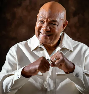 a23e213d d335 41fc 8c00 93ec4cfd1c06 xxx george foreman portrait.001