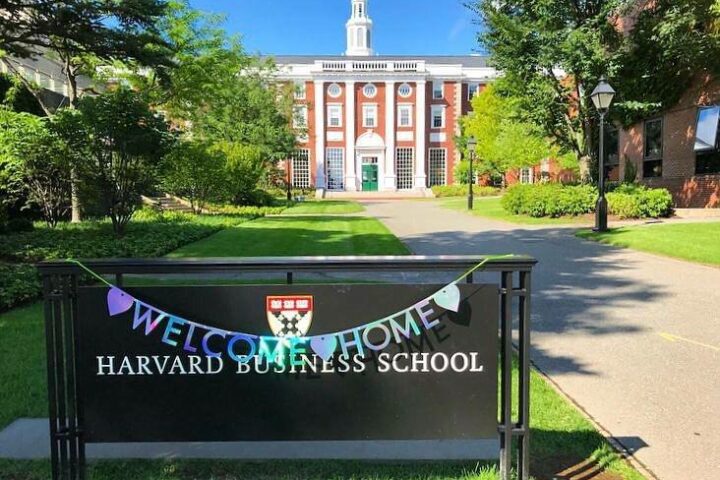 universita di harvard