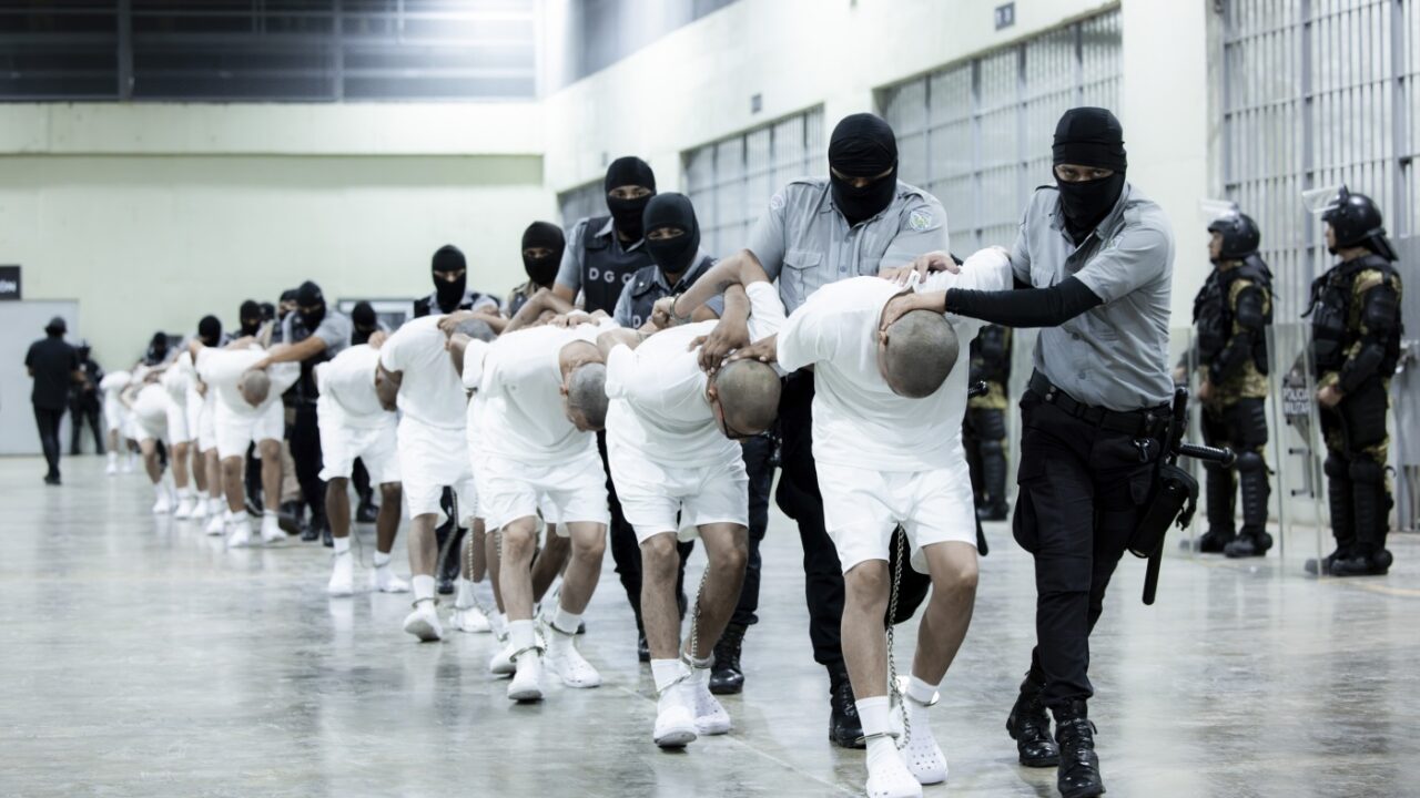el salvador deportees
