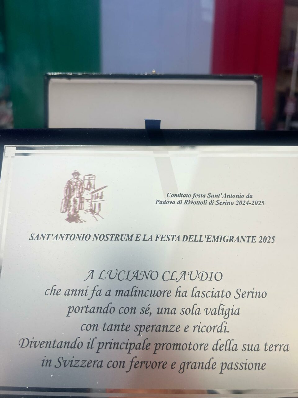 targa premio emigrante a luciano claudio