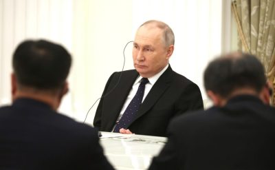 putin incontra wang yi