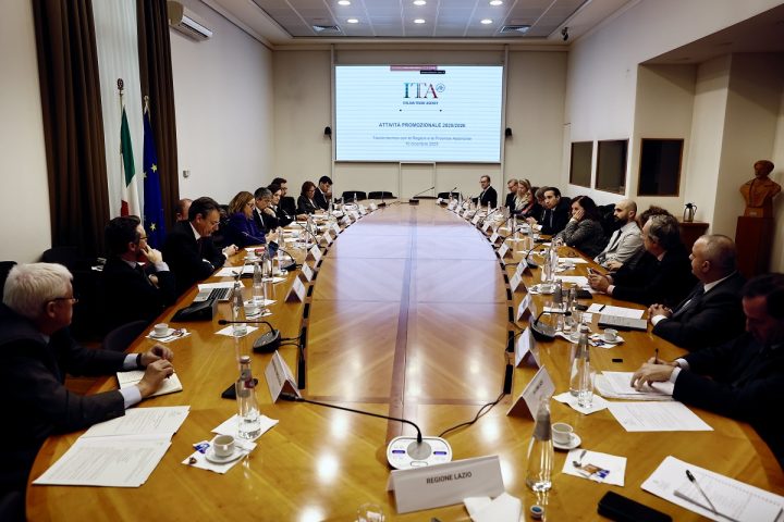 tavolo per internazionalizzazione