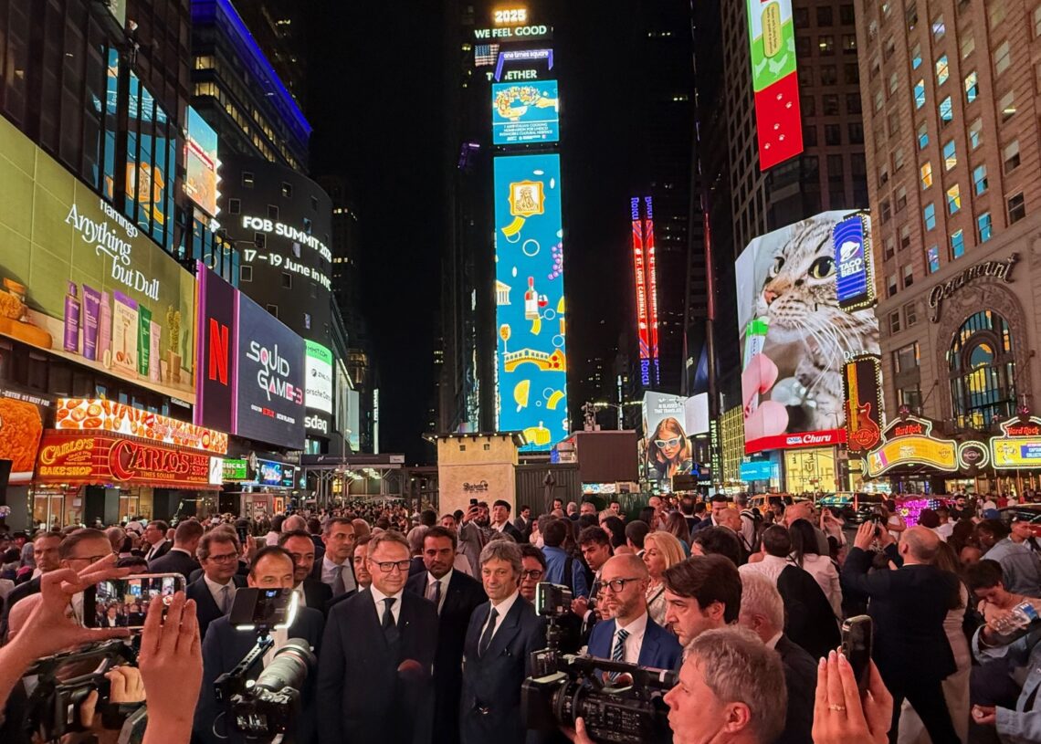 times square 3 1140x815