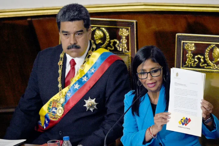 maduro delcy rodriguez