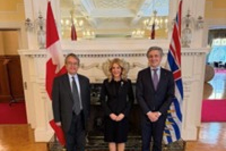visita ufficiale dellambasciatore ditalia in canada cattaneo nella provincia di british columbia immagine1