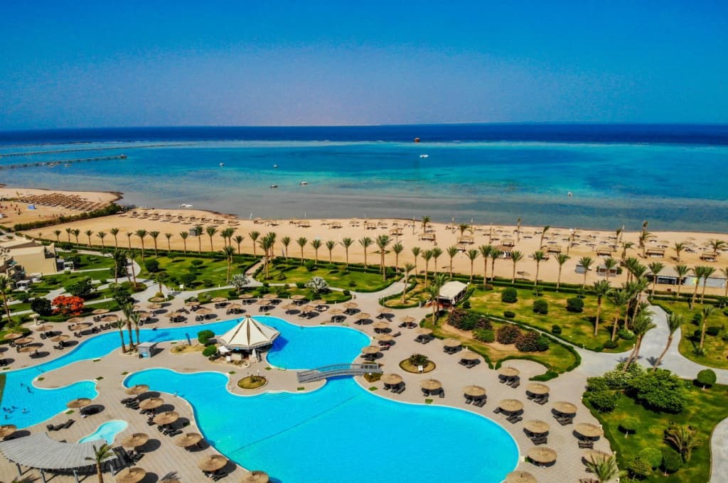 nicolaus club coral sea water world resort foto24