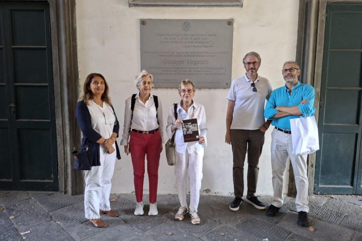 la visita alla targa