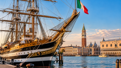 velero majestuoso frente a venecia